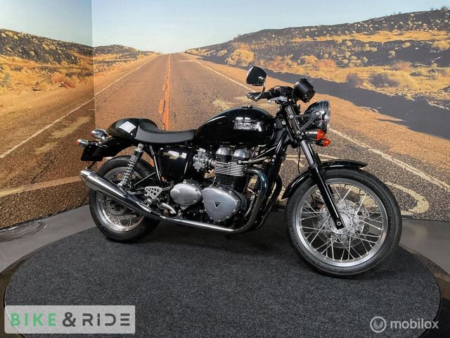 triumph - thruxton-900
