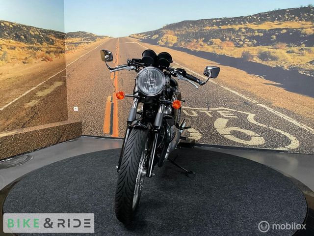 triumph - thruxton-900