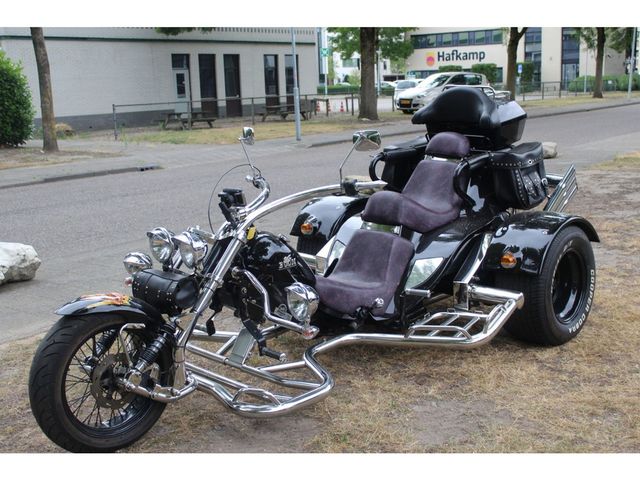 boom- - lowrider