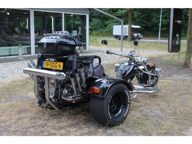 boom- - lowrider