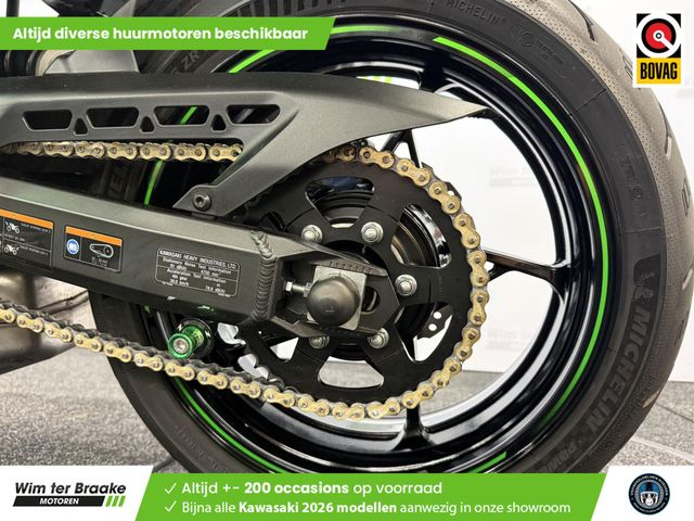 kawasaki - z900
