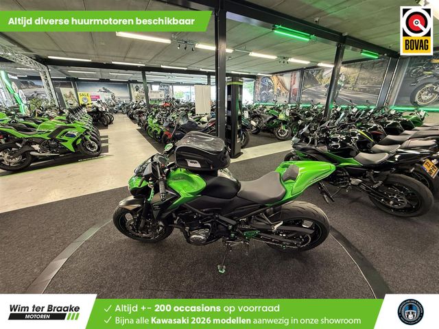kawasaki - z900