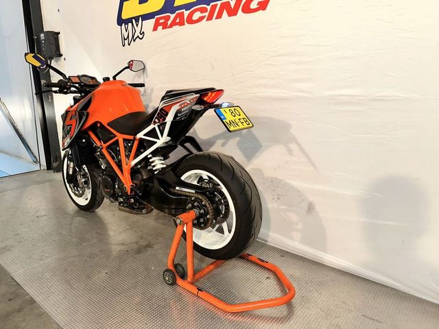 ktm - 1290-super-duke-r