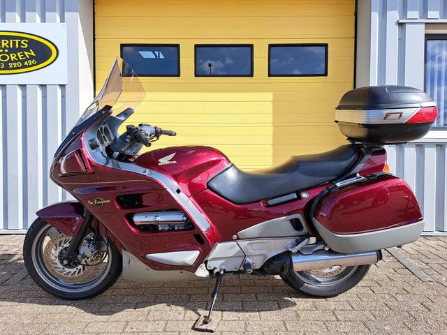 honda - st-1100-pan-european