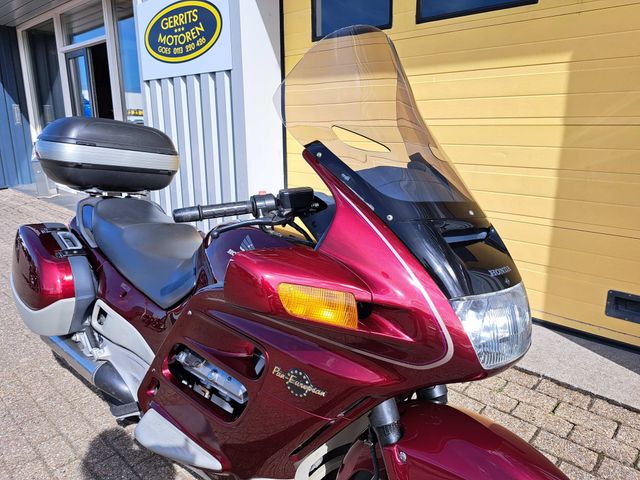 honda - st-1100-pan-european