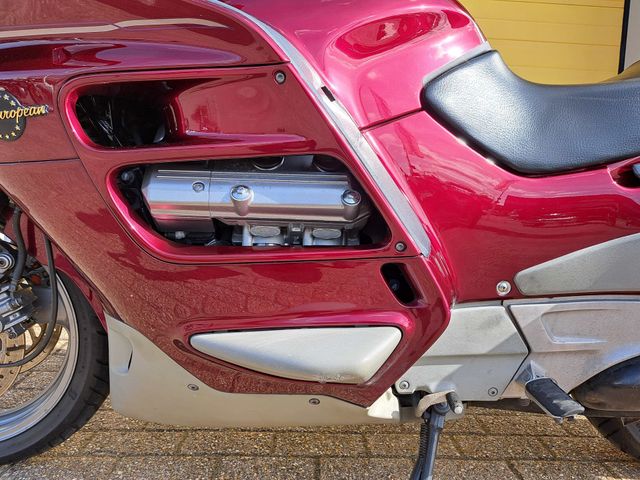 honda - st-1100-pan-european