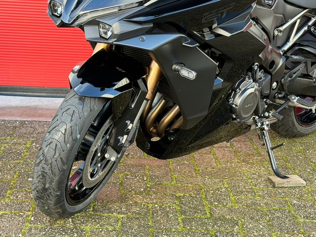 suzuki - gsx-s-1000-gt