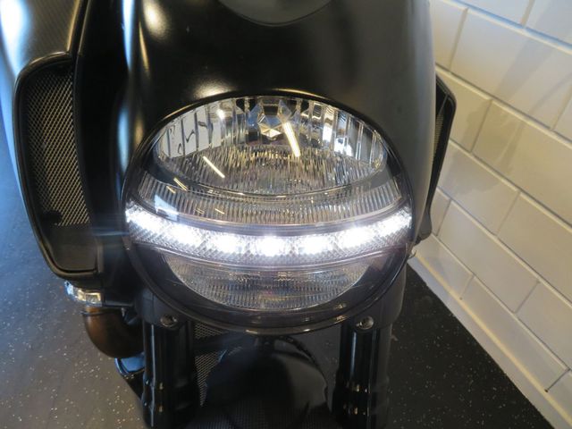 ducati - diavel-carbon