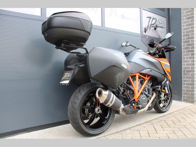 ktm - 1290-super-duke-gt