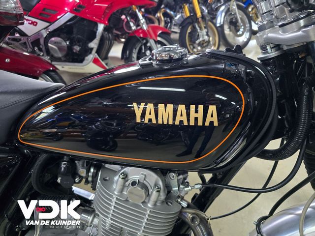 yamaha - sr-400