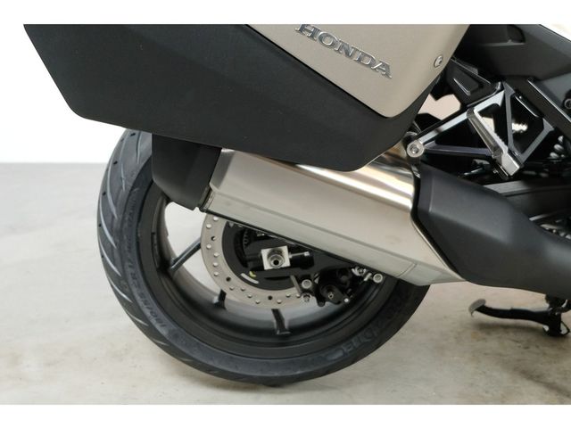 honda - nt-1100-dct
