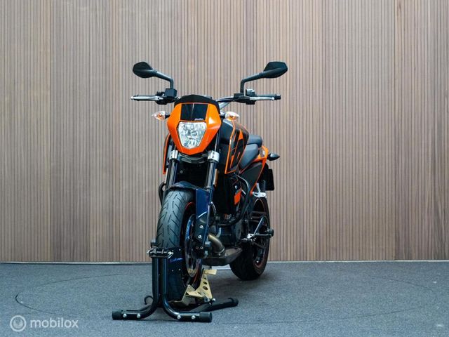 ktm - 690-duke-abs