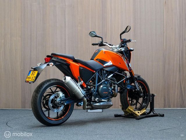 ktm - 690-duke-abs