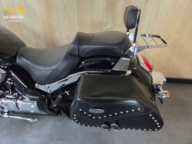 suzuki - intruder-c-1800-r-lc