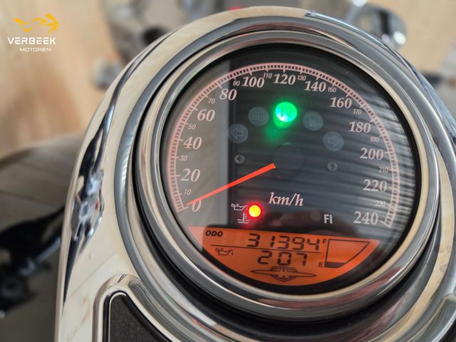 suzuki - intruder-c-1800-r-lc
