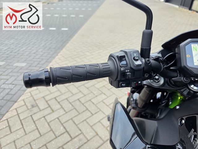 kawasaki - z900