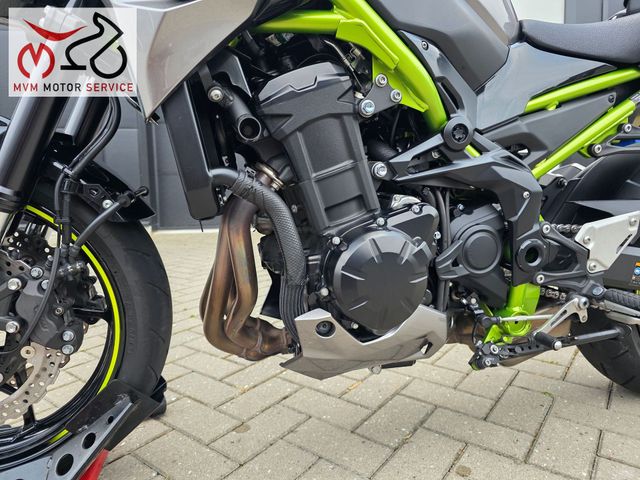 kawasaki - z900