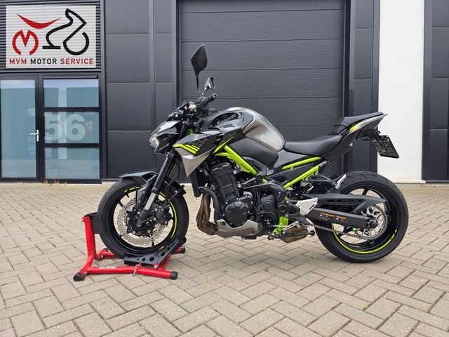 kawasaki - z900
