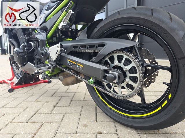 kawasaki - z900