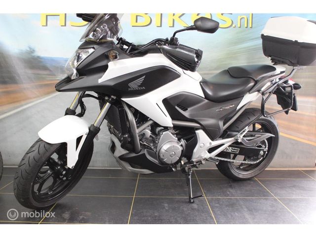 honda - nc-700-x-c-abs