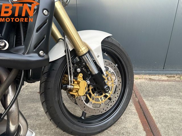 triumph - street-triple-675