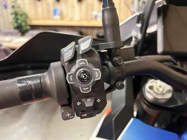 ktm - 1290-super-adventure-r