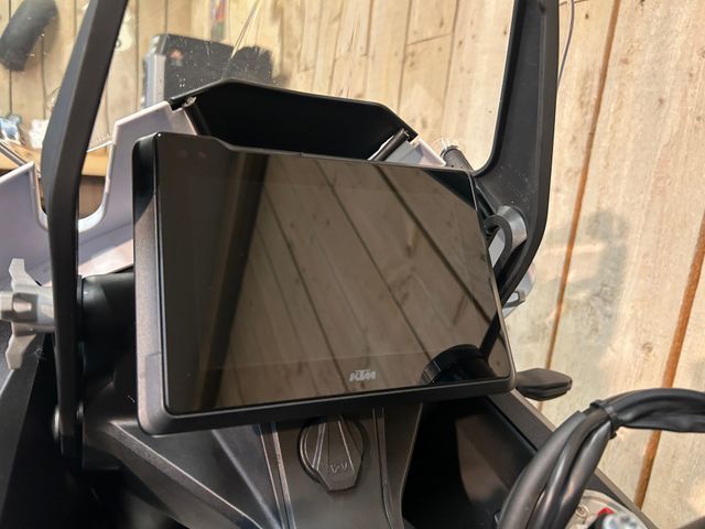 ktm - 1290-super-adventure-r