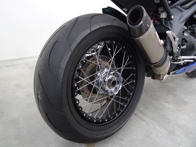 triumph - speed-triple-1050-abs