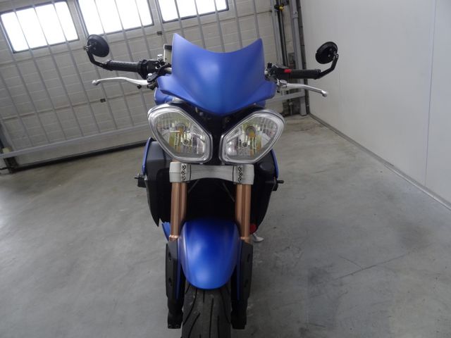 triumph - speed-triple-1050-abs