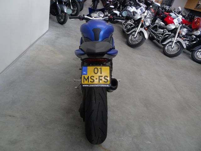 triumph - speed-triple-1050-abs