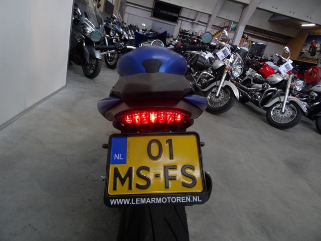 triumph - speed-triple-1050-abs