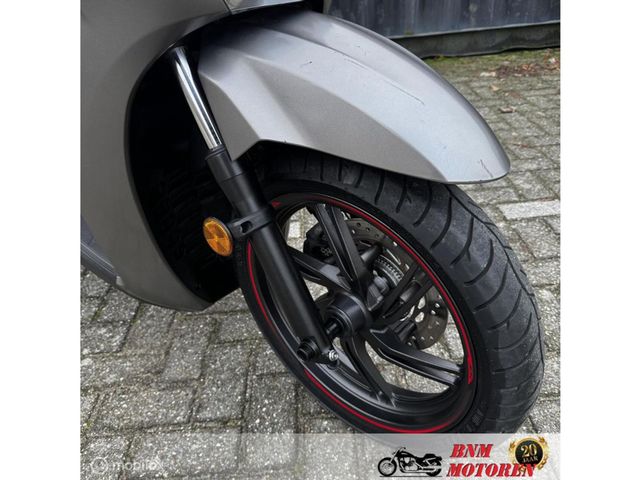 honda - sh-300i---abs