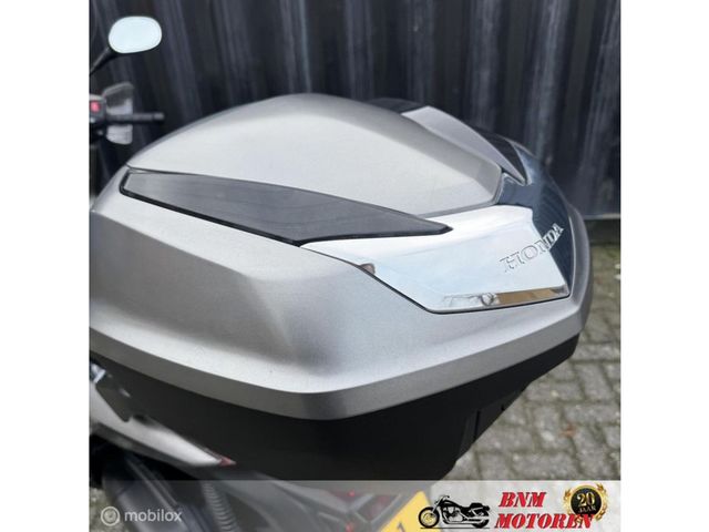 honda - sh-300i---abs