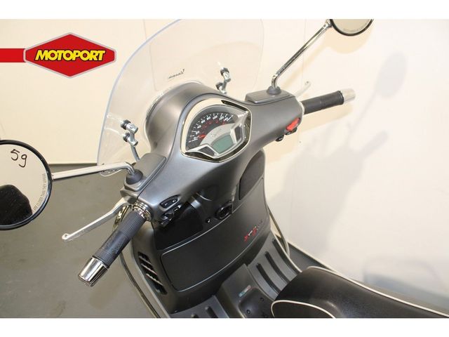 vespa - gts-300-super