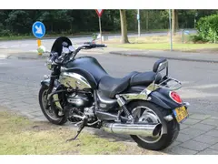 Triumph Rocket III Classic 2011 occasion – foto 7 van 10