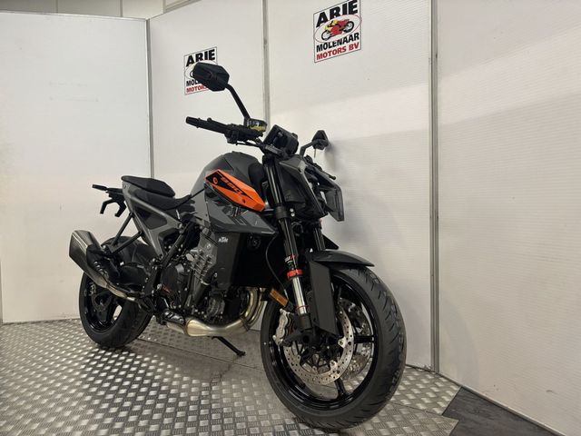 ktm - 990-duke