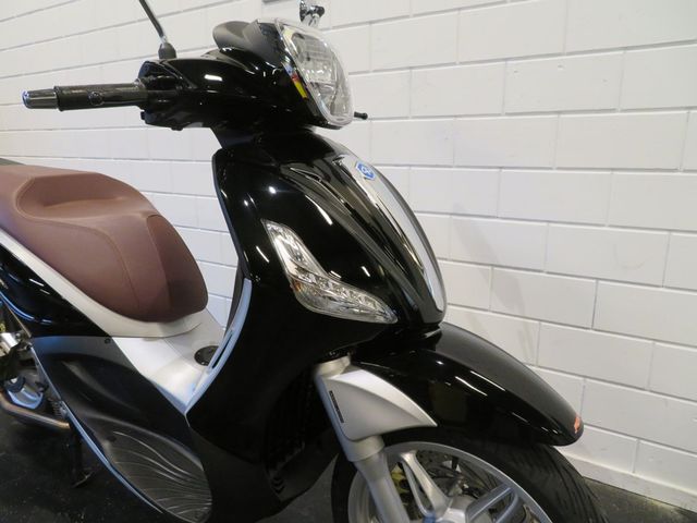 piaggio - beverly-350-abs-asr