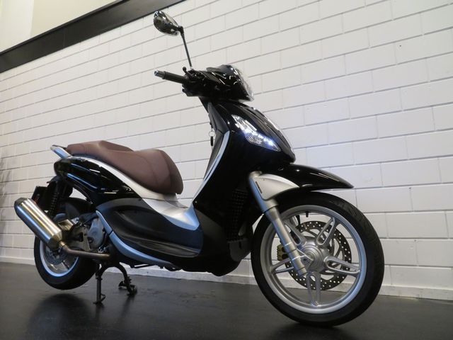 piaggio - beverly-350-abs-asr