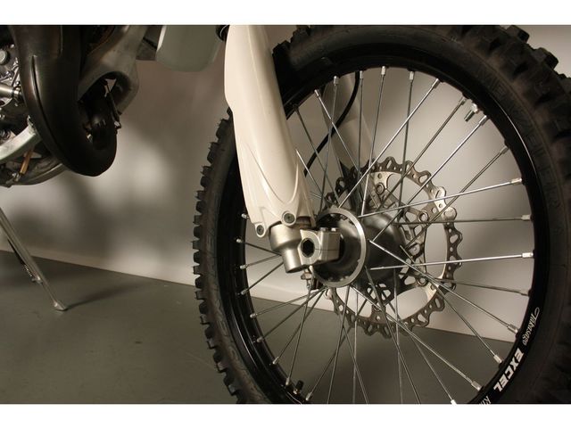 fantic - xe-125-2t
