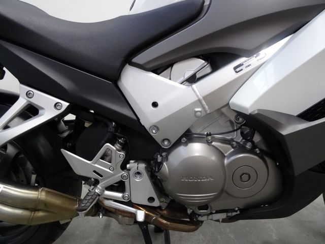 honda - vfr-800-x-crossrunner-abs