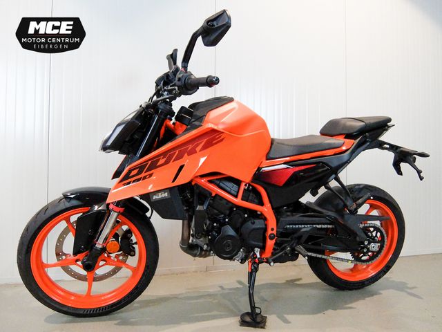 ktm - 390-duke-abs