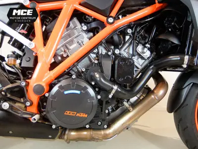 KTM 1290 SUPER DUKE R – foto 4