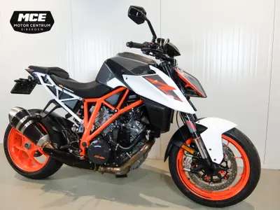 KTM 1290 SUPER DUKE R – foto 3