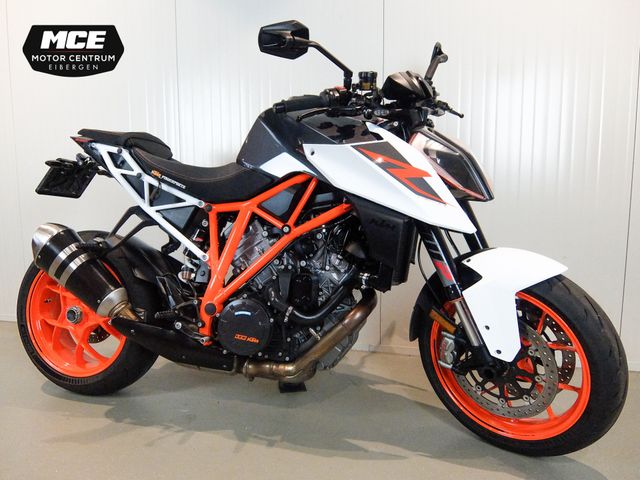 ktm - 1290-super-duke-r