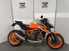 KTM 1290 SUPER DUKE R