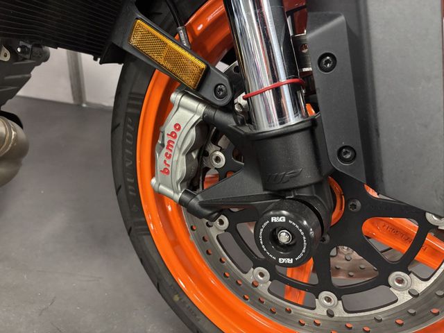 ktm - 1290-super-duke-r