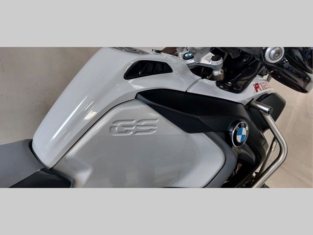 bmw - r-1200-gs-adventure