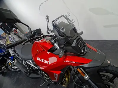 SUZUKI V-STROM 800 – foto 4