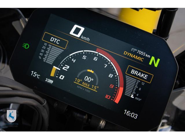 bmw - r-1300-gs-triple-black