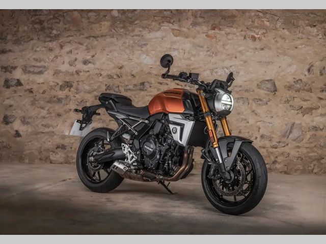 suzuki - gsx-8t